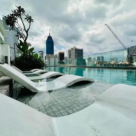 Quill Residence The Skyline Suites By Tasrifa